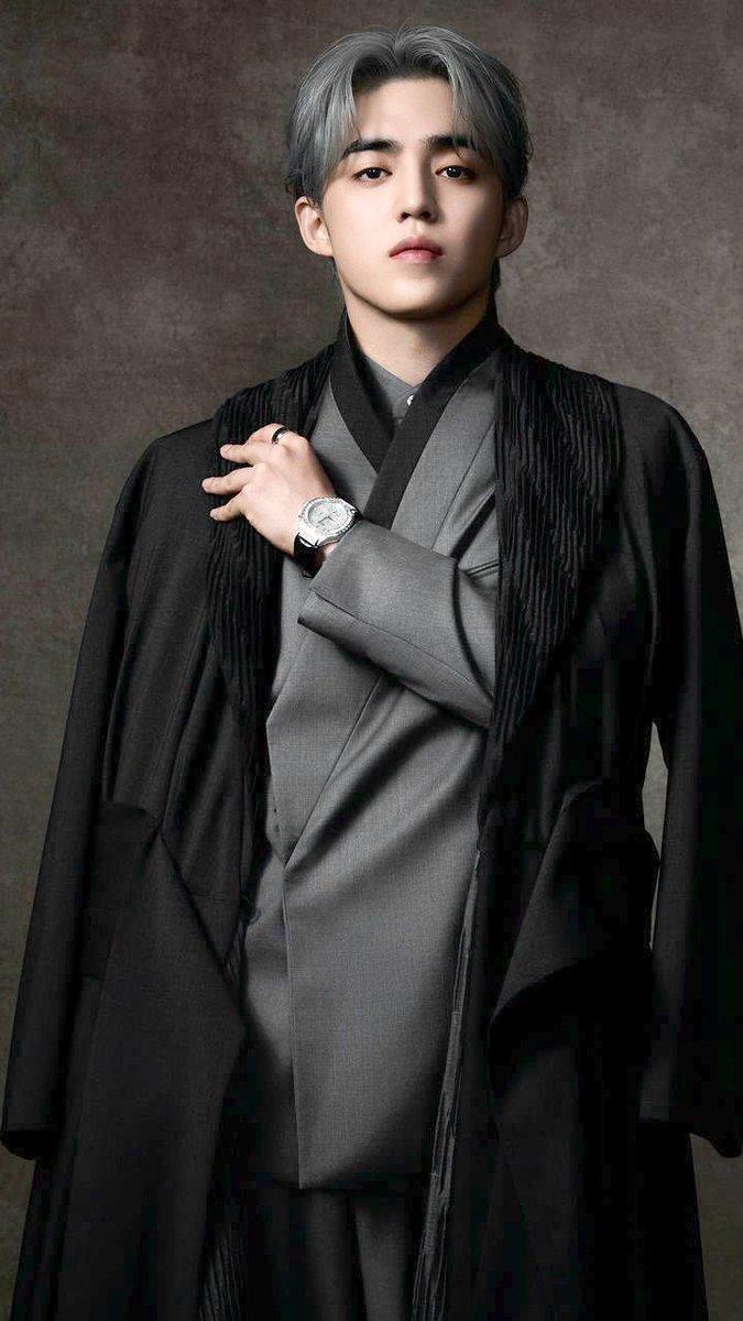 Fashionist Design tweet media