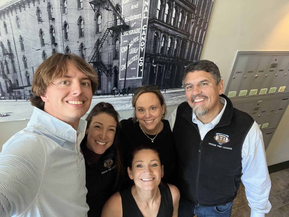 Neil Stratton tweet media