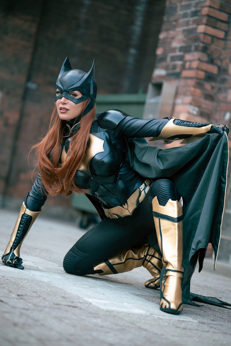 Toronto is Gotham City #batgirl #toronto