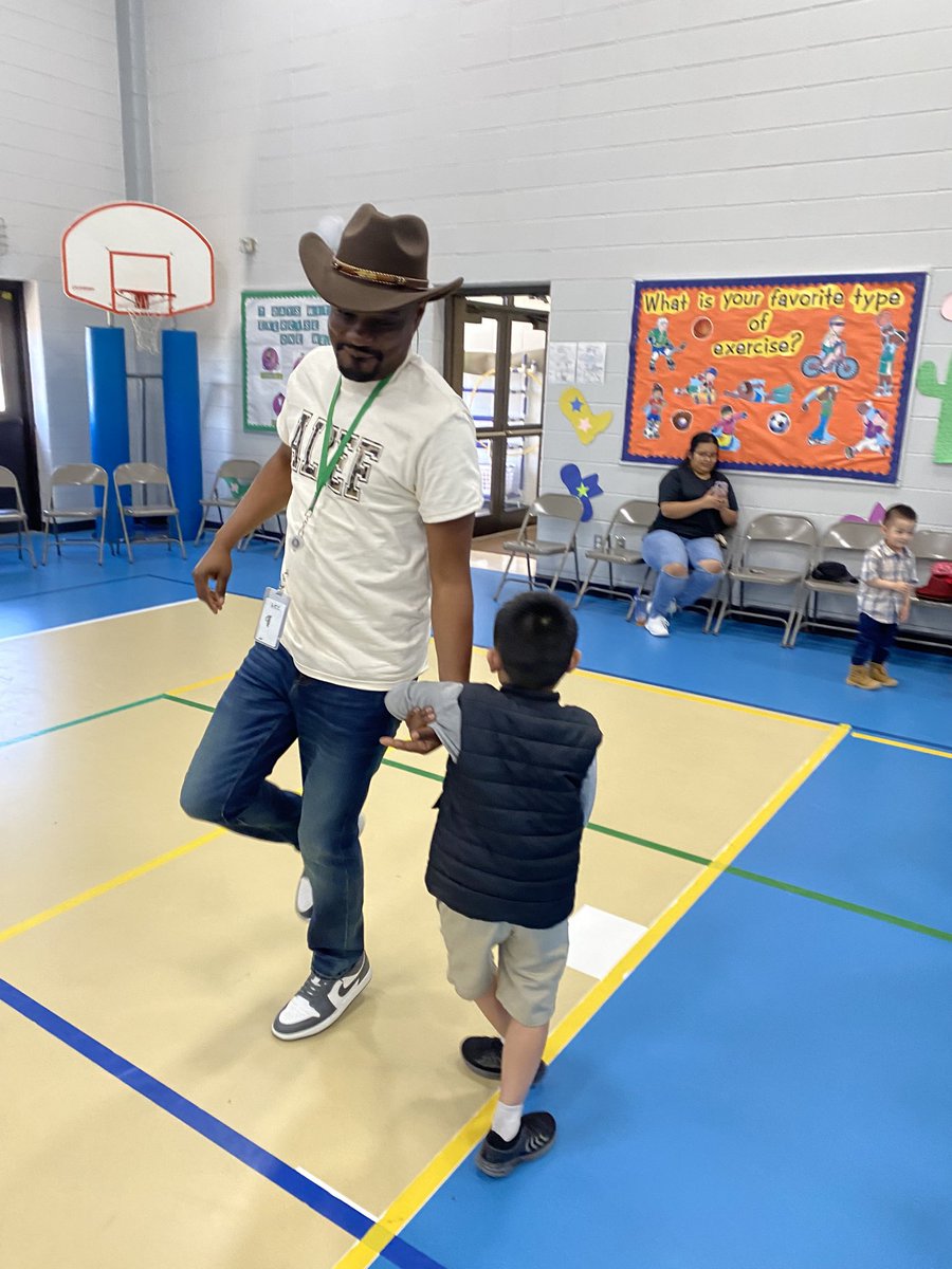 Jessica Alvear tweet media