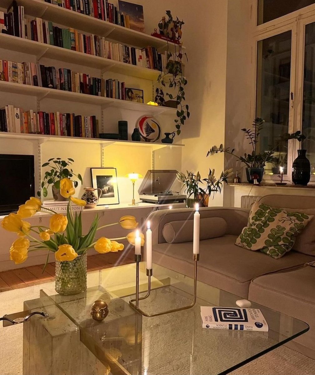 Spacesthetic tweet media