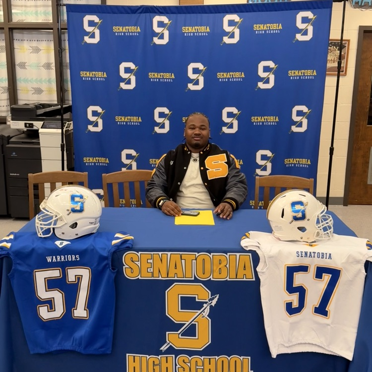 SenatobiaHS's tweet photo. 💛🏈💙Congratulations to Elijah Johnson for signing to continue his athletic &amp; academic goals at Belhavem University!! #tobiePRIDE #GOW26 https://t.co/KeWp1rgIxG