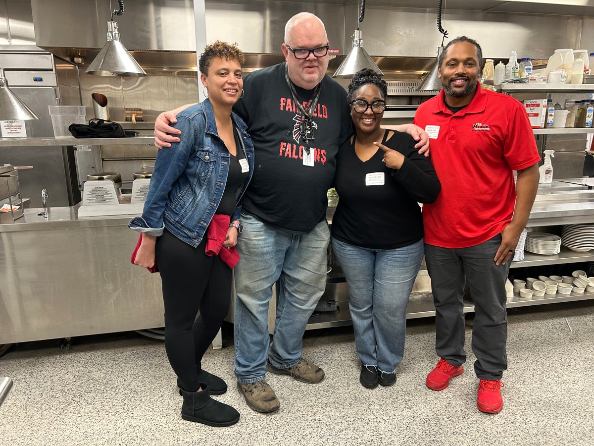 MiracleMath's tweet image. Inspired by Fairfield High School’s Falcon Grill, where students gain hands-on career skills with Chef Tom! Celebrating educators shaping futures in 
#FairfieldCA. #MiracleMathCoaching #BrainBasedLearning #EmpowerYourBrain