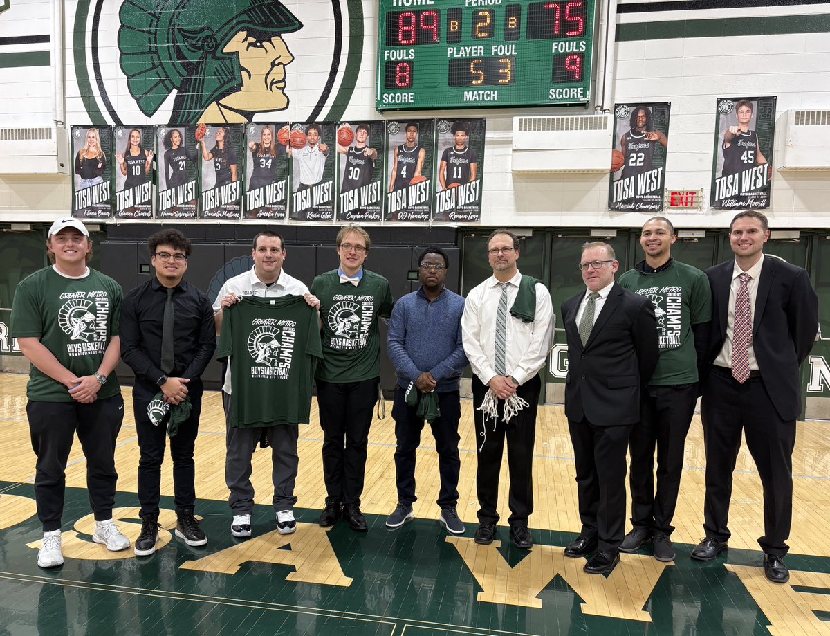 Tosa West Boys Basketball tweet media