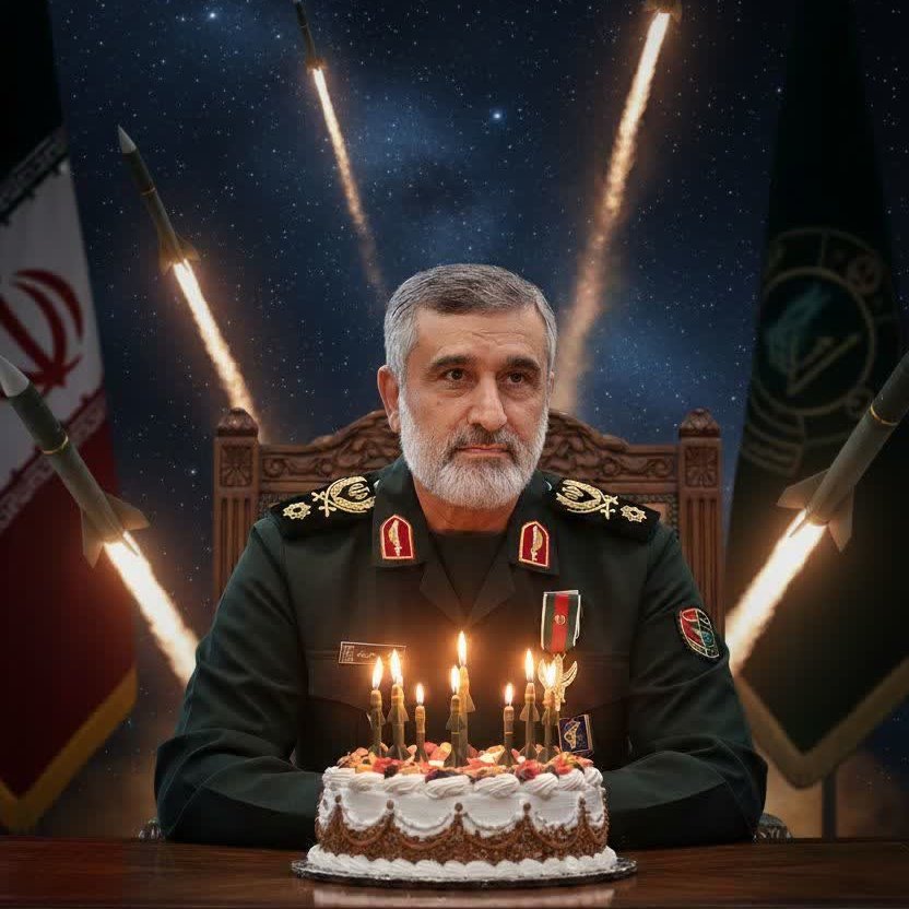 زَهْرٰا ☫ tweet media