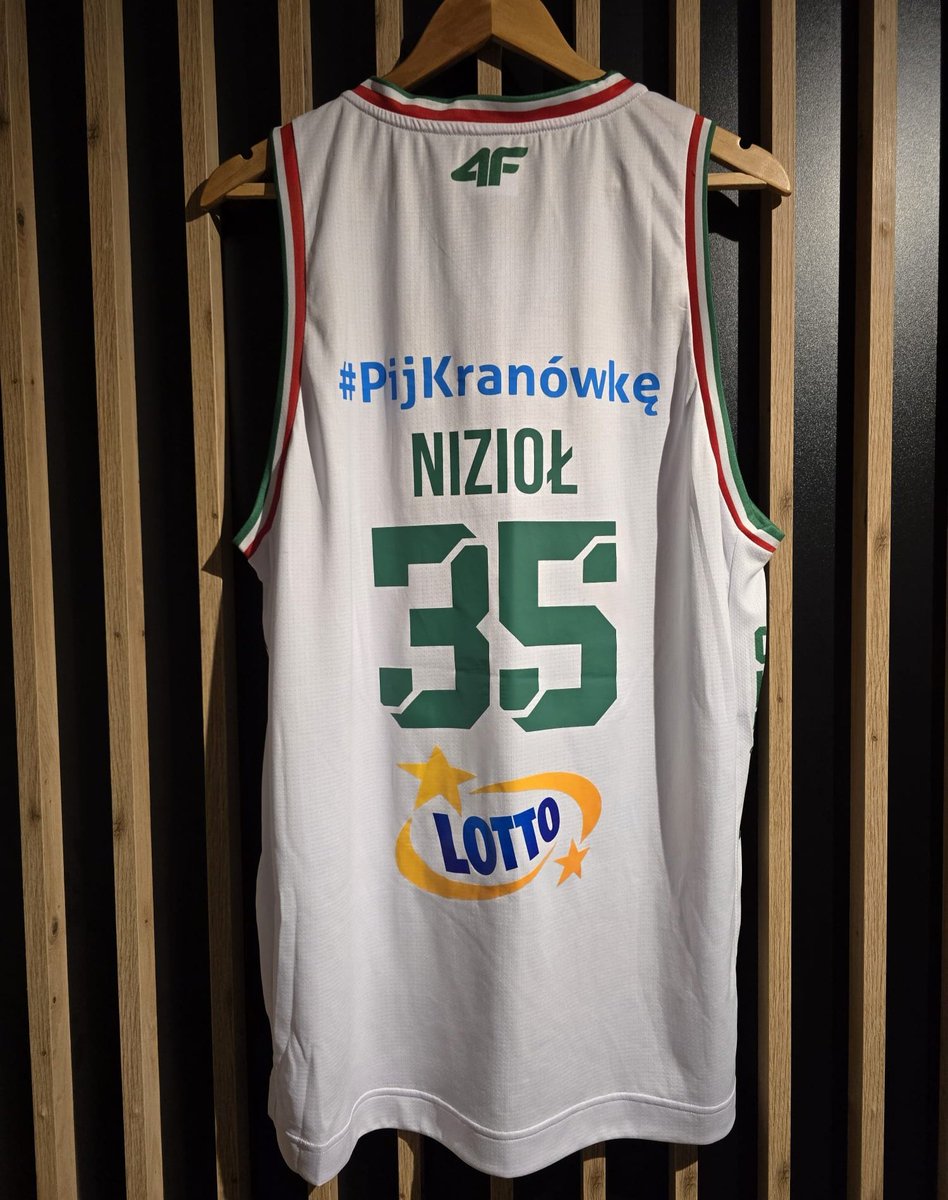 Serce z drugiej ręki ❤️🤲 tweet media