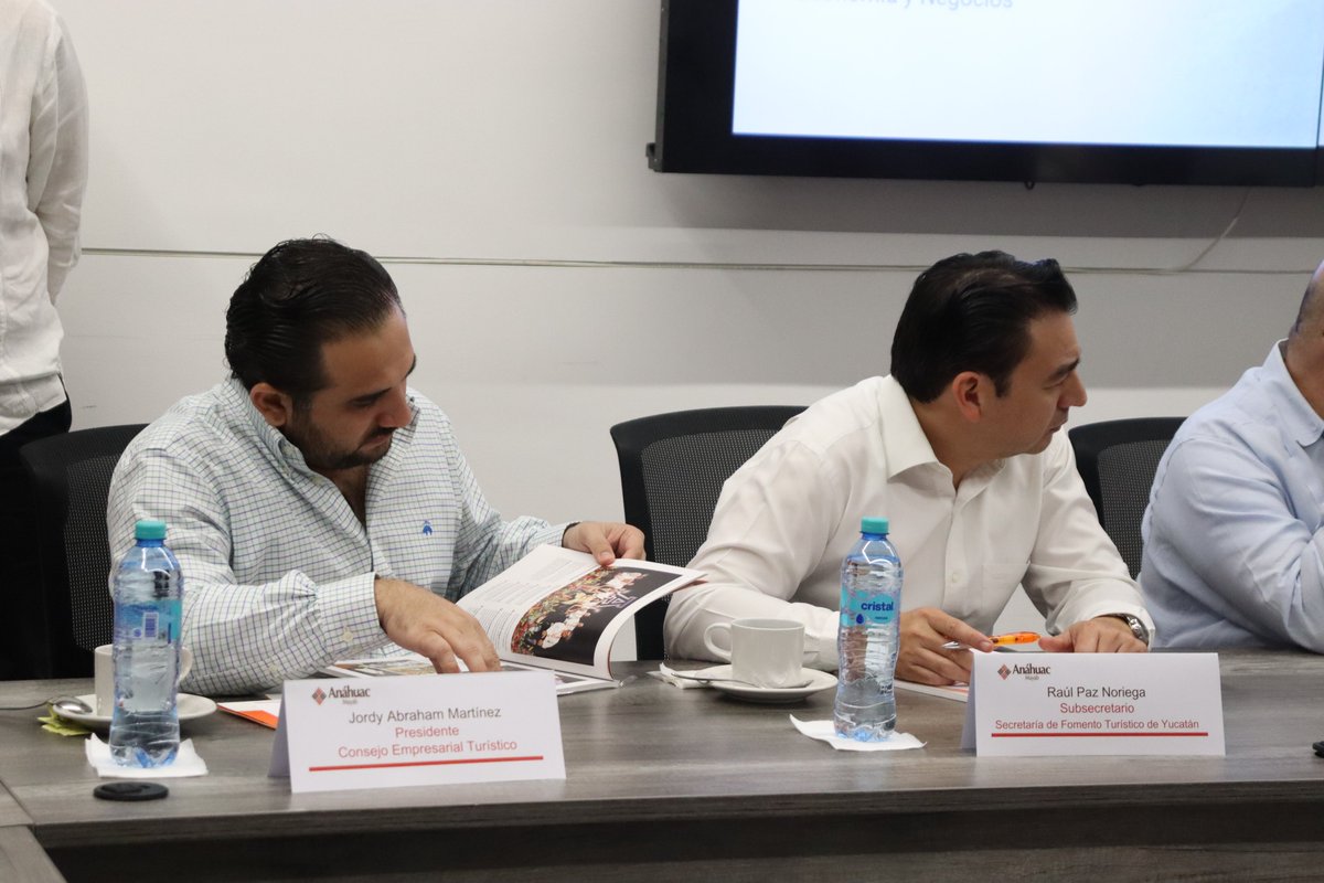 Recibí con mucho honor la invitación para integrarme al Consejo Consultivo Académico de la Facultad de Economía y Negocios de la <a href="/UniAnahuacMayab/">Anáhuac Mayab</a>. 

Creo firmemente que la vinculación entre la academia y el sector empresarial es clave para formar profesionistas mejor preparados y