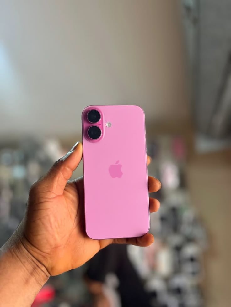 GUYS, I FINALLY BOUGHT MYSELF MY FIRST IPHONE EVER, AN IPHONE 16 AFTER 12 MONTHS OF WORKING…MY FRIENDS DOUBTED, ME BUT IM SO PROUD OF MYSELF. 😭😭😭😭❤️❤️❤️❤️❤️