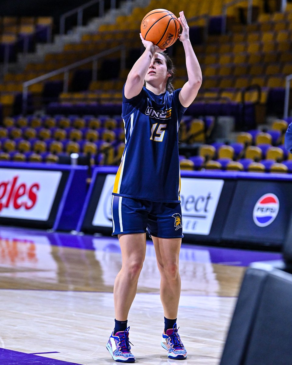 uncgwbb's tweet photo. Prep for the Cats! 😎
#protecttheG #letsgoG https://t.co/iQQB5FxmRt