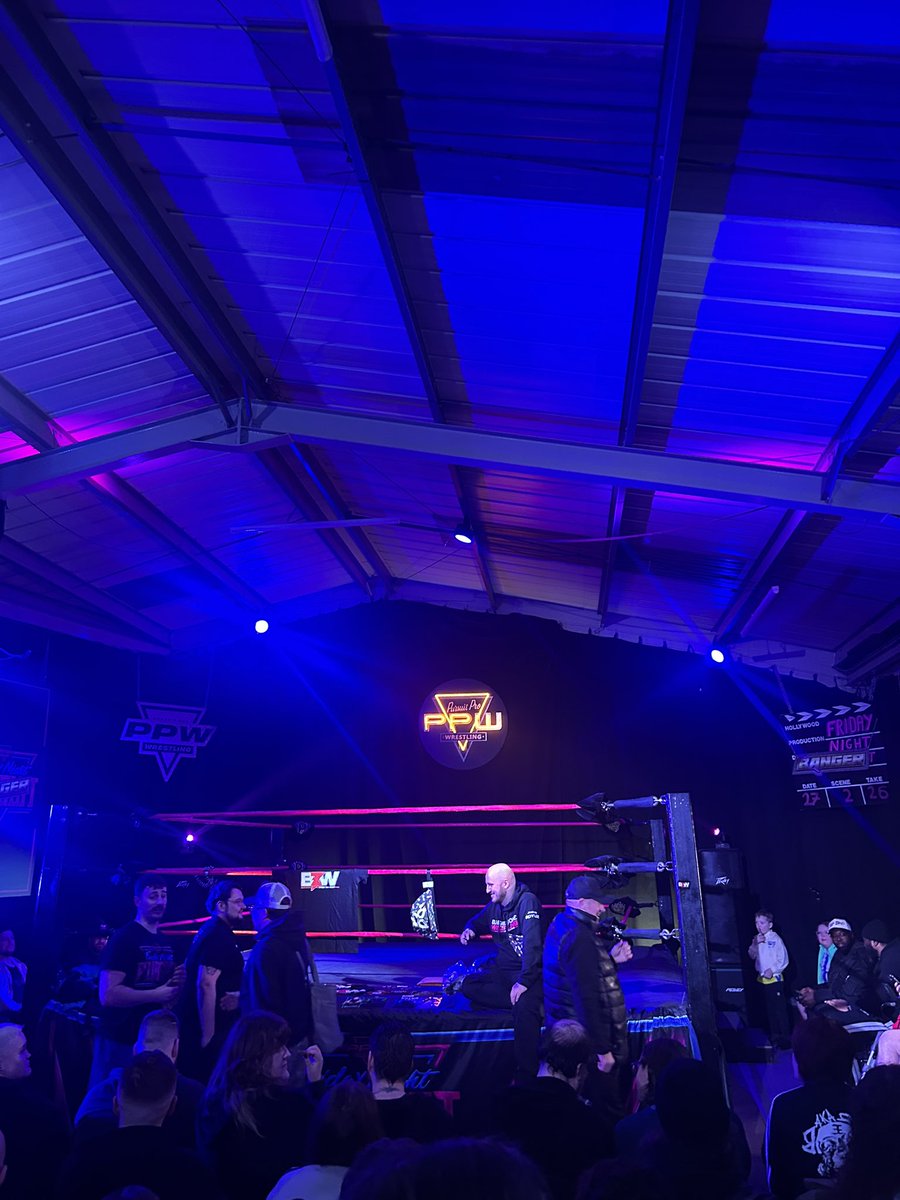 Ollie 𓅪 tweet media