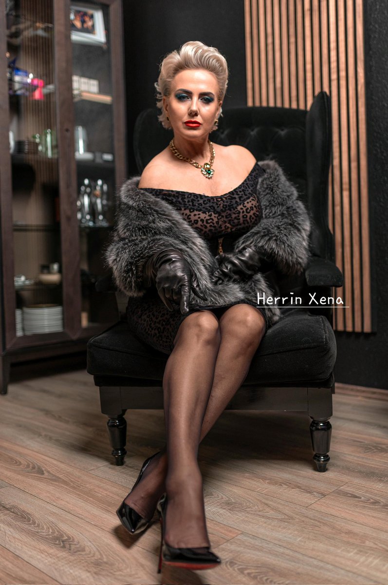 Herrin-Xena tweet media