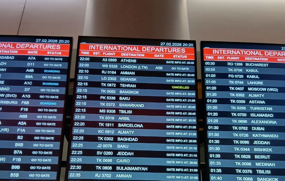 ⚡️BREAKING 

Tonight's flights from Istanbul to Tehran have been suddenly canceled