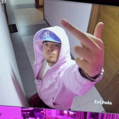 saikobeibe's tweet photo. #NuevaFotoDePerfil https://t.co/lKDzOr8M63