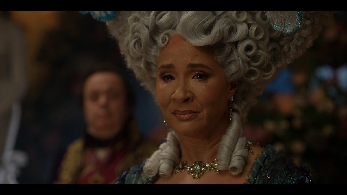 Marina ✨❄️ tweet media