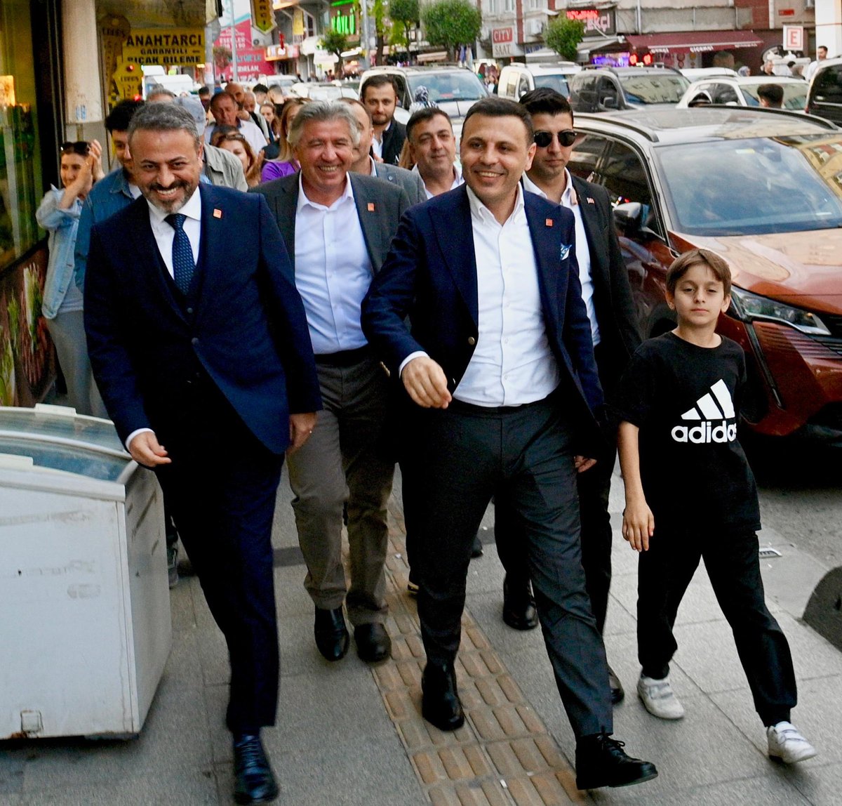 CHP İstanbul’un seçilmiş il başkanı <a href="/ozgurcelikchp/">Özgür Çelik</a> ‘tir