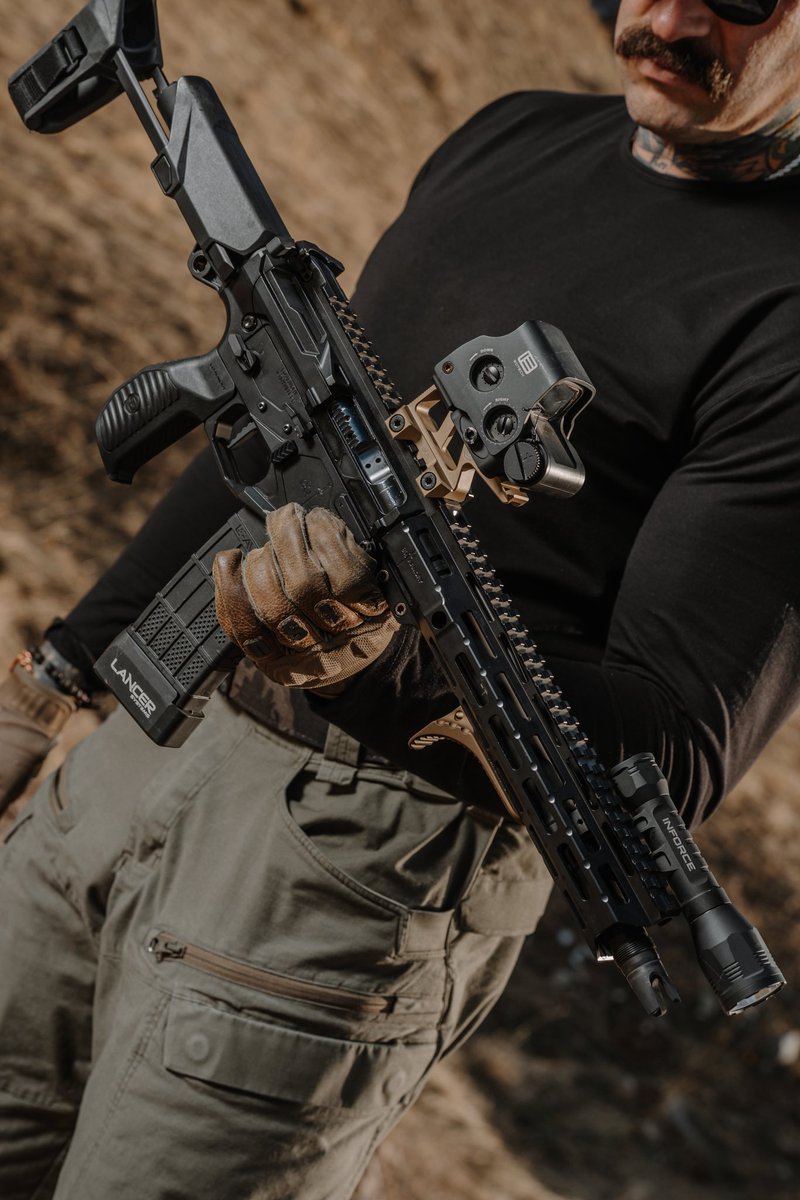 GQ Armory tweet media