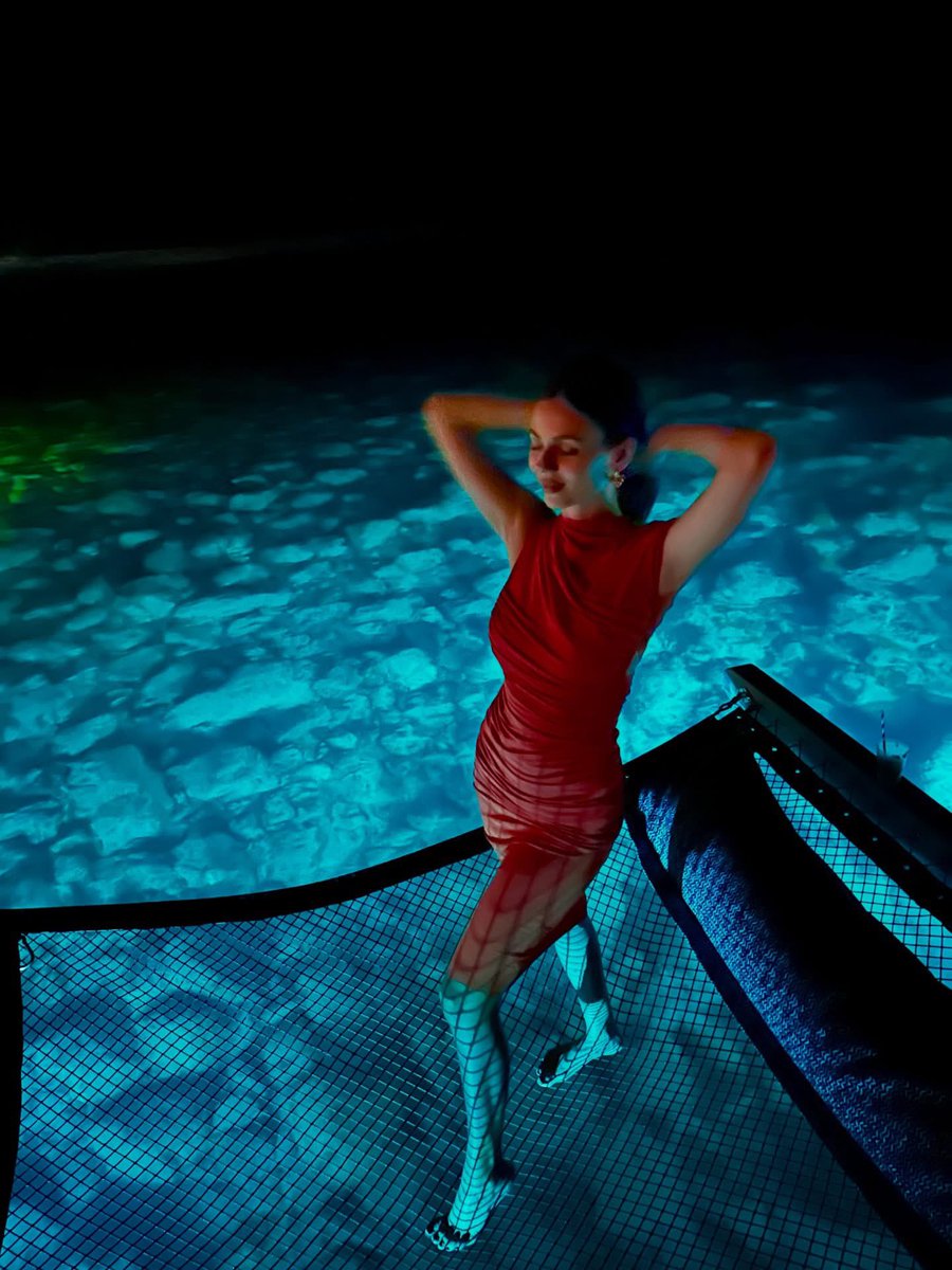 Victoria Justice tweet media