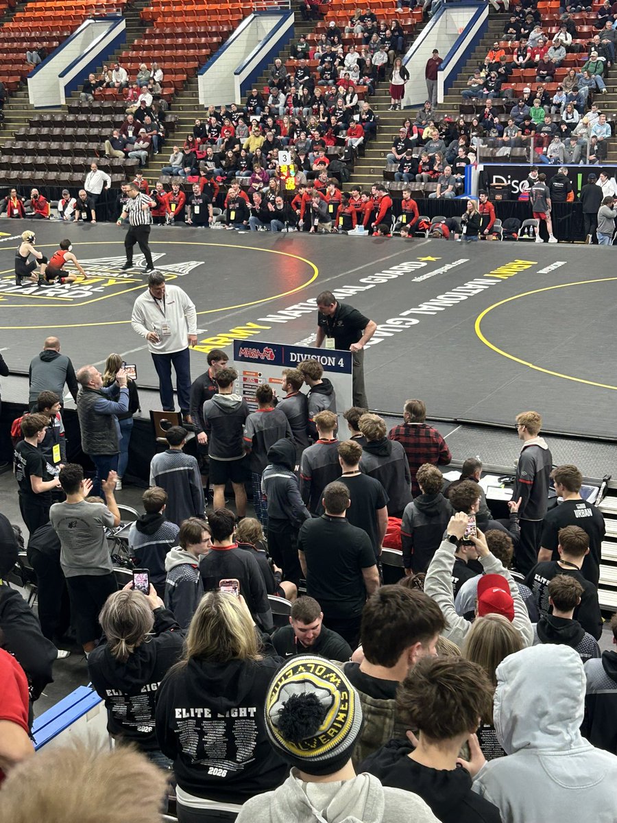 Redwolves Athletics 🐺 tweet media