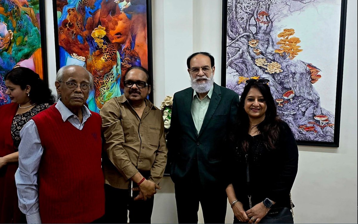 NavinNkja's tweet photo. SHANTA ART GALLERY
A SHAMBHU NATH GOSWAMI SOLO SHOW OF PAINTINGS. https://t.co/a1jMZKT6iw