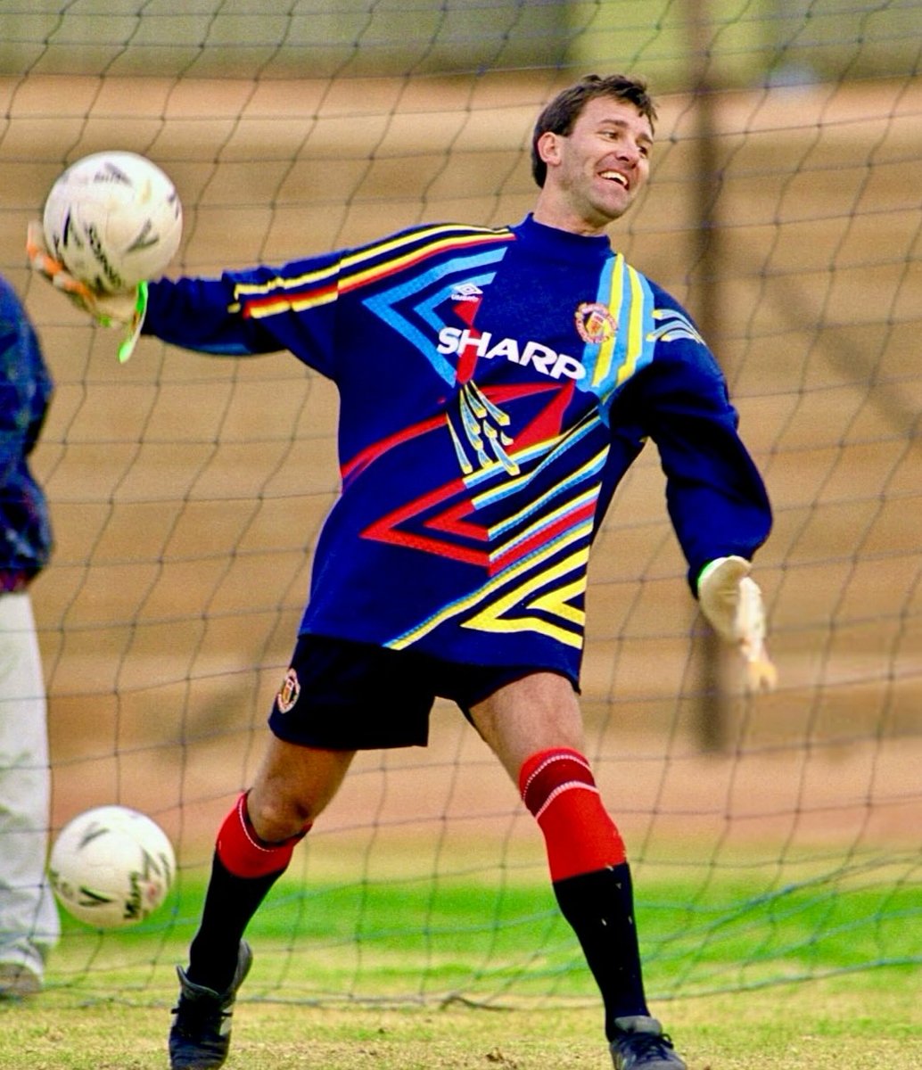 Man United - The Premiership Years tweet media
