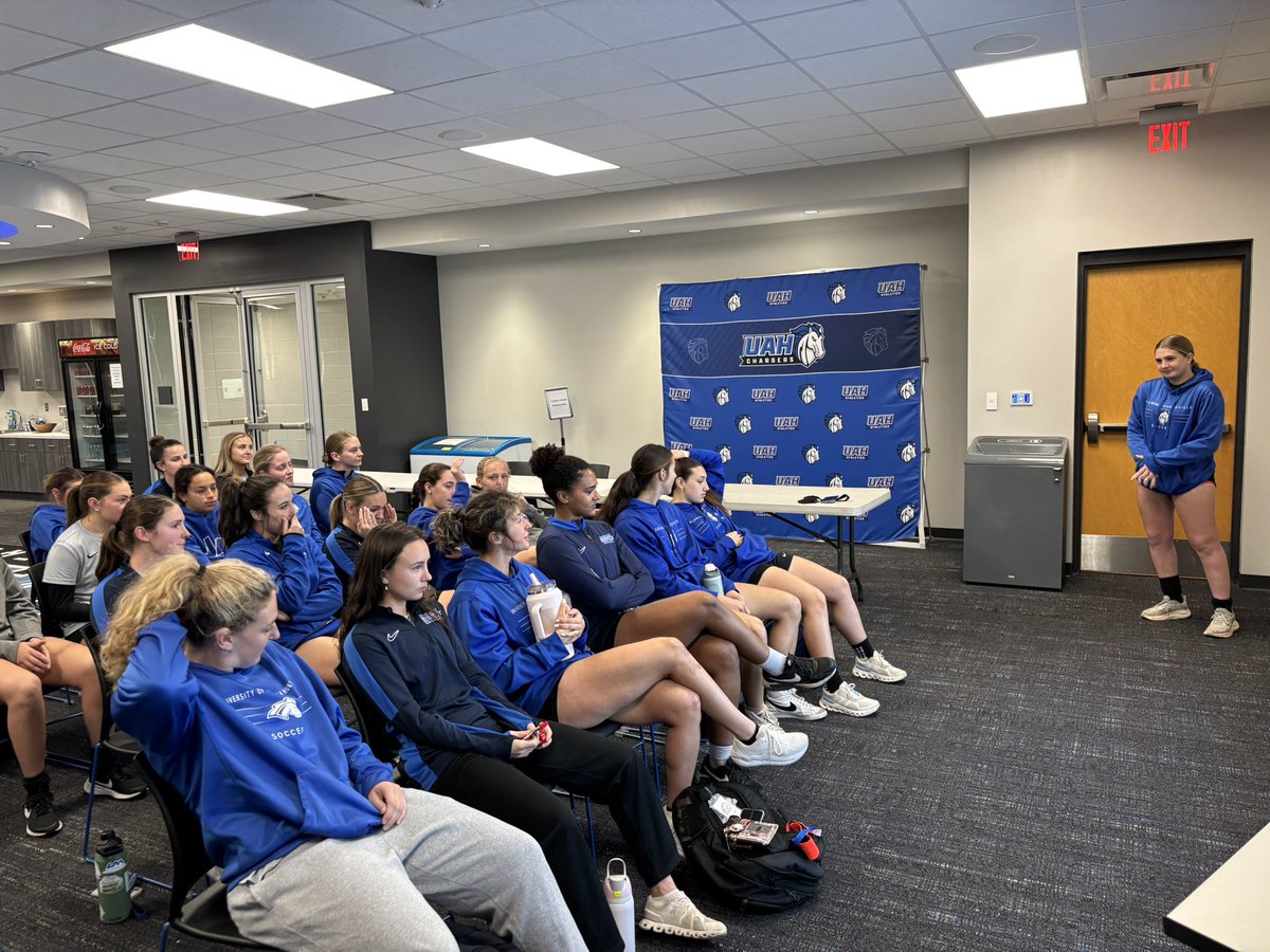 Season Builder tweet media