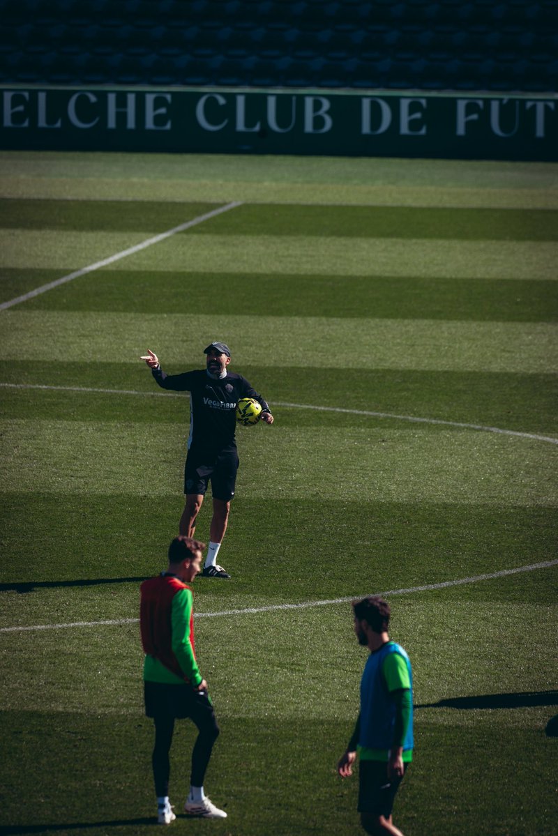 Elche. Club. De. Fútbol. 🤍💚