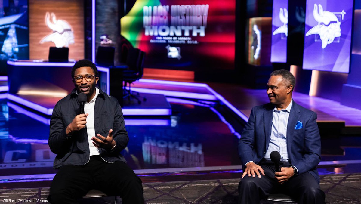 Lindsey Young tweet media