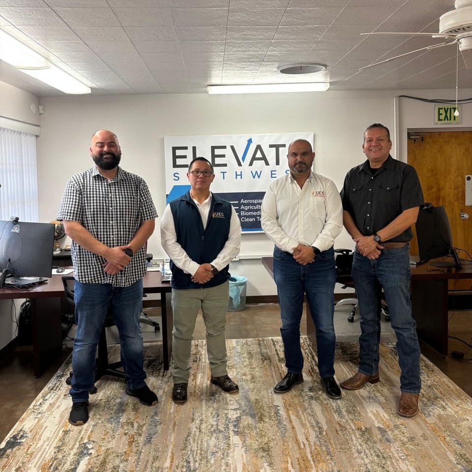 ElevateSW's tweet photo. Jerry Cabrera, @ElevateSW President &amp; CEO, and Aaron Ruiz, ESW Entrepreneurship &amp; Innovation Coordinator, met with Rodrigo Robledo, Head of the International Business Career, and Luis Ley from @UES_MX - SLRC Campus to explore ways to collaborate 👨‍🏫📚📊

(📷 UES - SLRC Campus) https://t.co/IC6MGg9OUY