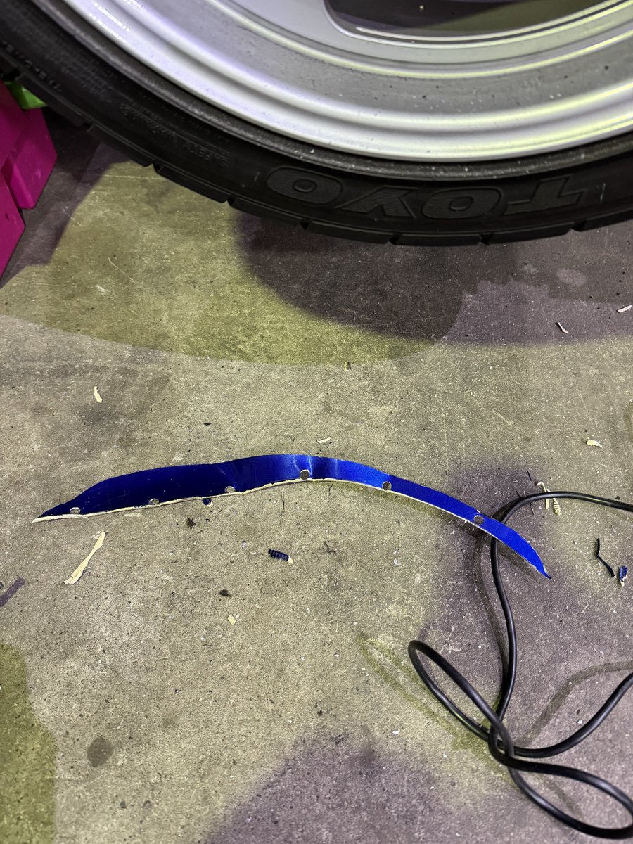 X-POINT import JAPAN tweet media