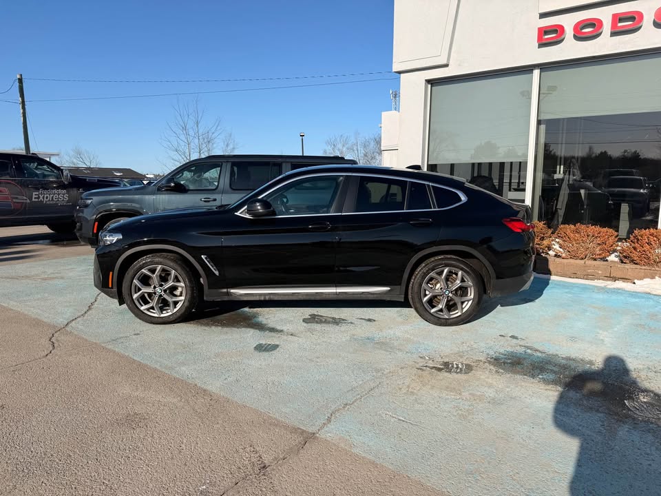 carter_mcglock's tweet photo. This 2025 BMW X4 xDrive30i just hit the lot! 🔥 Dual-Pane Panoramic Sunroof 🔥 Heated Leather Seats 🔥 4MATIC AWD‼️

Call or text (506) 471-4969 and let's get you behind the wheel of this X4! 
$54,977
Mileage: 86,530kms https://t.co/eOtymCrIEy