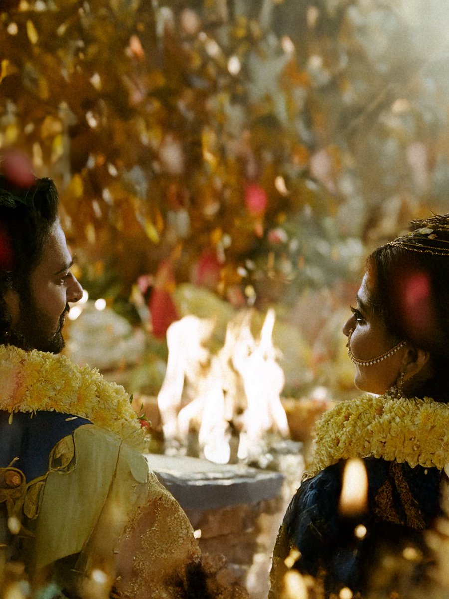 JioHotstarTel_'s tweet photo. @RakeShPrabhas20 This one's for the millions of PrAnushka fans like us and You! 💖🧿 https://t.co/ScWnXEsmoD