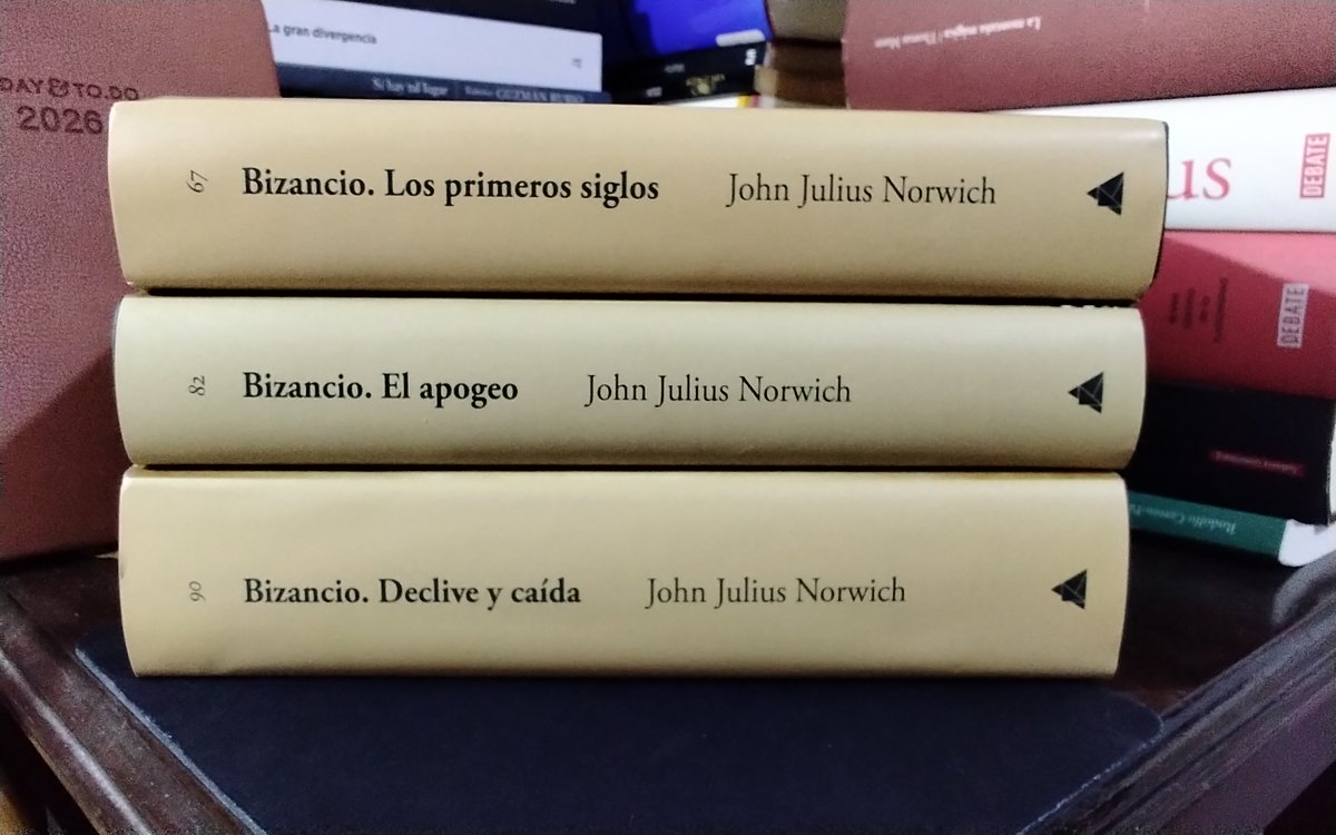 El vicio impune de leer tweet media