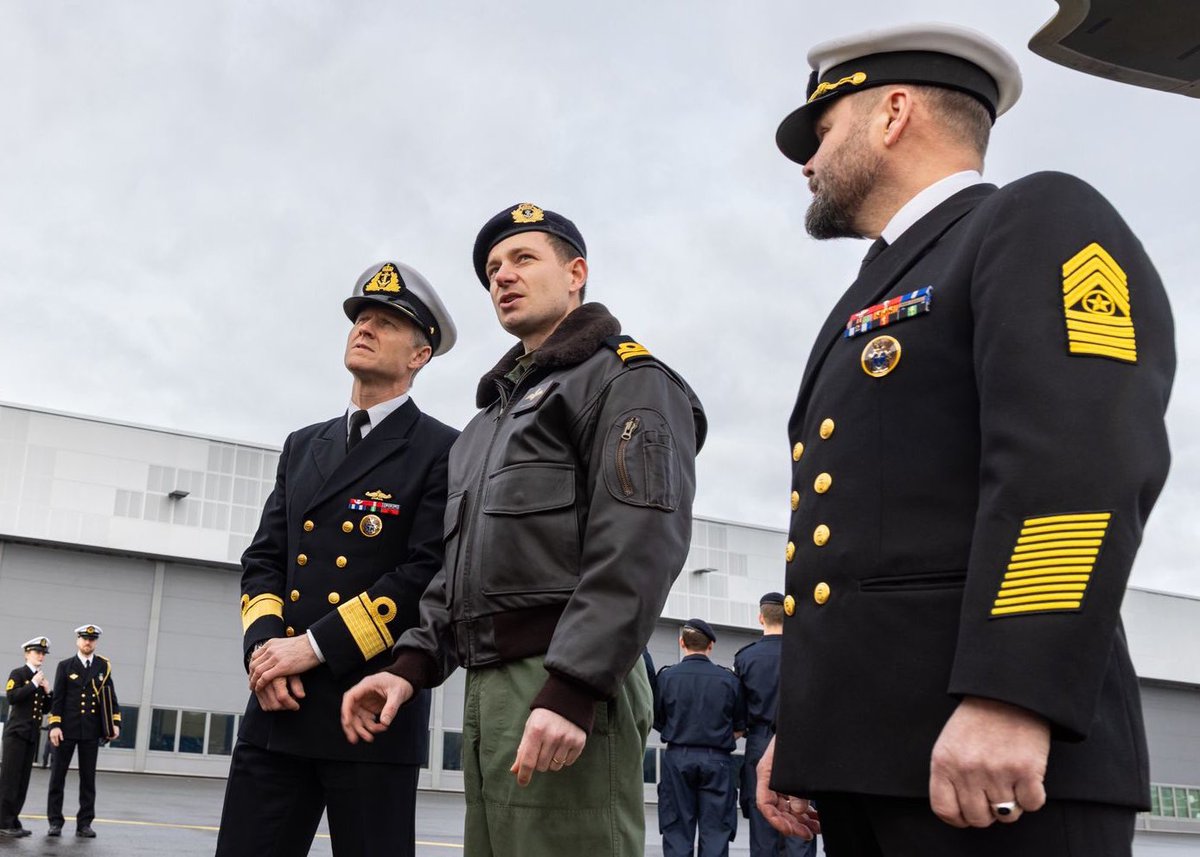 815 Naval Air Squadron tweet media