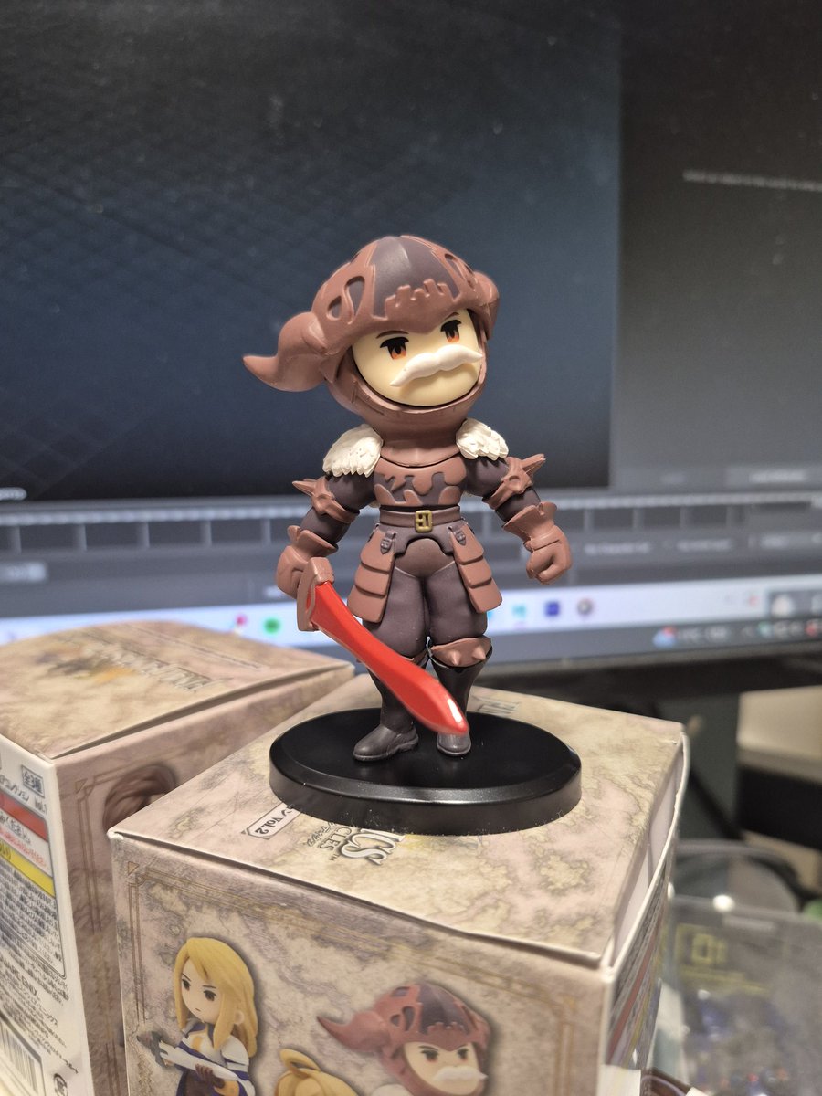 iiosashimi's tweet photo. デフォルメとはいえまさか令和になってガフのフィギュアが手に入るとは…。
スクエニ、リマスターありがとう https://t.co/DTohQSdj2T