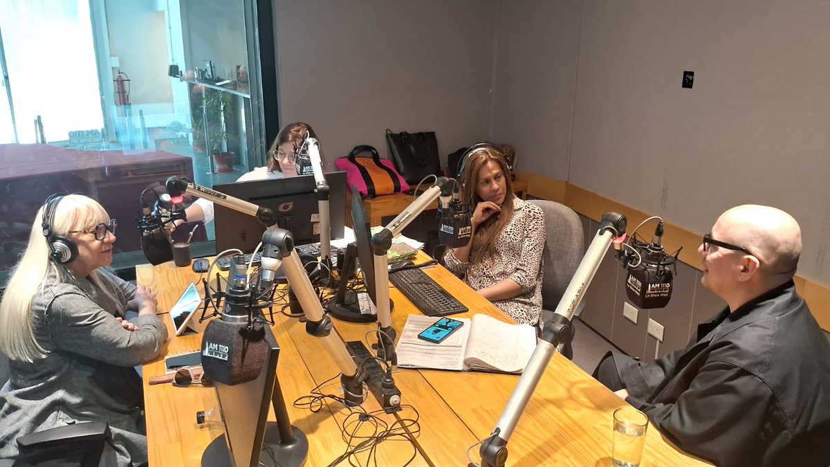 La Once Diez tweet media