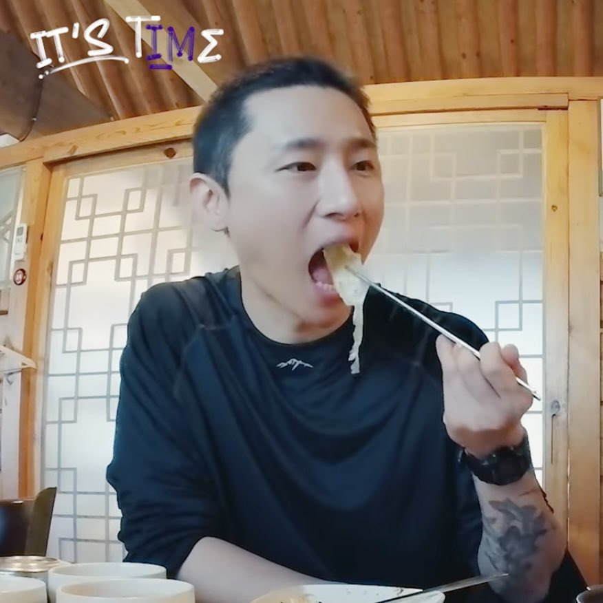 mlmlismx's tweet photo. 바보 https://t.co/KtIRFZYByx