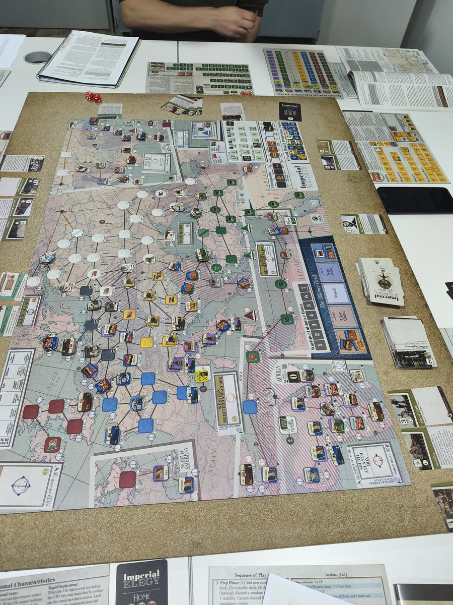 Zapoleón tweet media