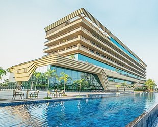 Nagpur_Vidarbha's tweet photo. #Nagpur #Hospitality #GrowthHub #Industry #Tourism #Vidarbha #CentralIndia

NILE Hospitality will Open its First Accor-Branded Hotel in Nagpur, featuring 120 Rooms and Suites.

https://t.co/ureYWGaJuL https://t.co/VIGlcqpWw8