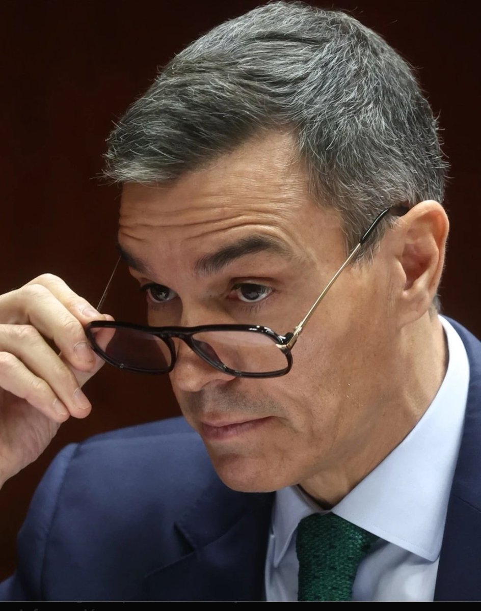 Advertencia israelí al Gobierno de Pedro Sánchez: 
 
“Tenemos material de sobra para destruir al Gobierno de España y al partido Podemos/Sumar.  

Sabemos todo lo que ocurrió en Atocha y sabemos todo lo que Pedro Sánchez habló con Mohamed VI...”