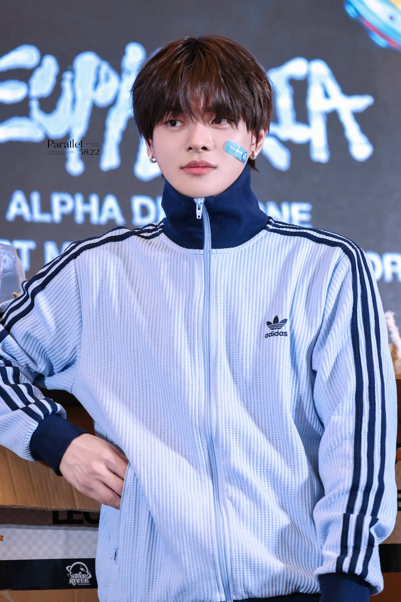 Parallel5822's tweet photo. 260227 상원을 기다리는 중…

#상리오즈
#리오 #이리오 #LEO 
#상원 #이상원 #SANGWON 
#알파드라이브원   #ALPHADRIVEONE       #ALD1 https://t.co/YLCaMvR2md
