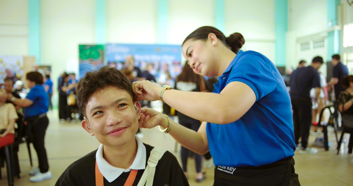 Starkey Hearing Foundation tweet media