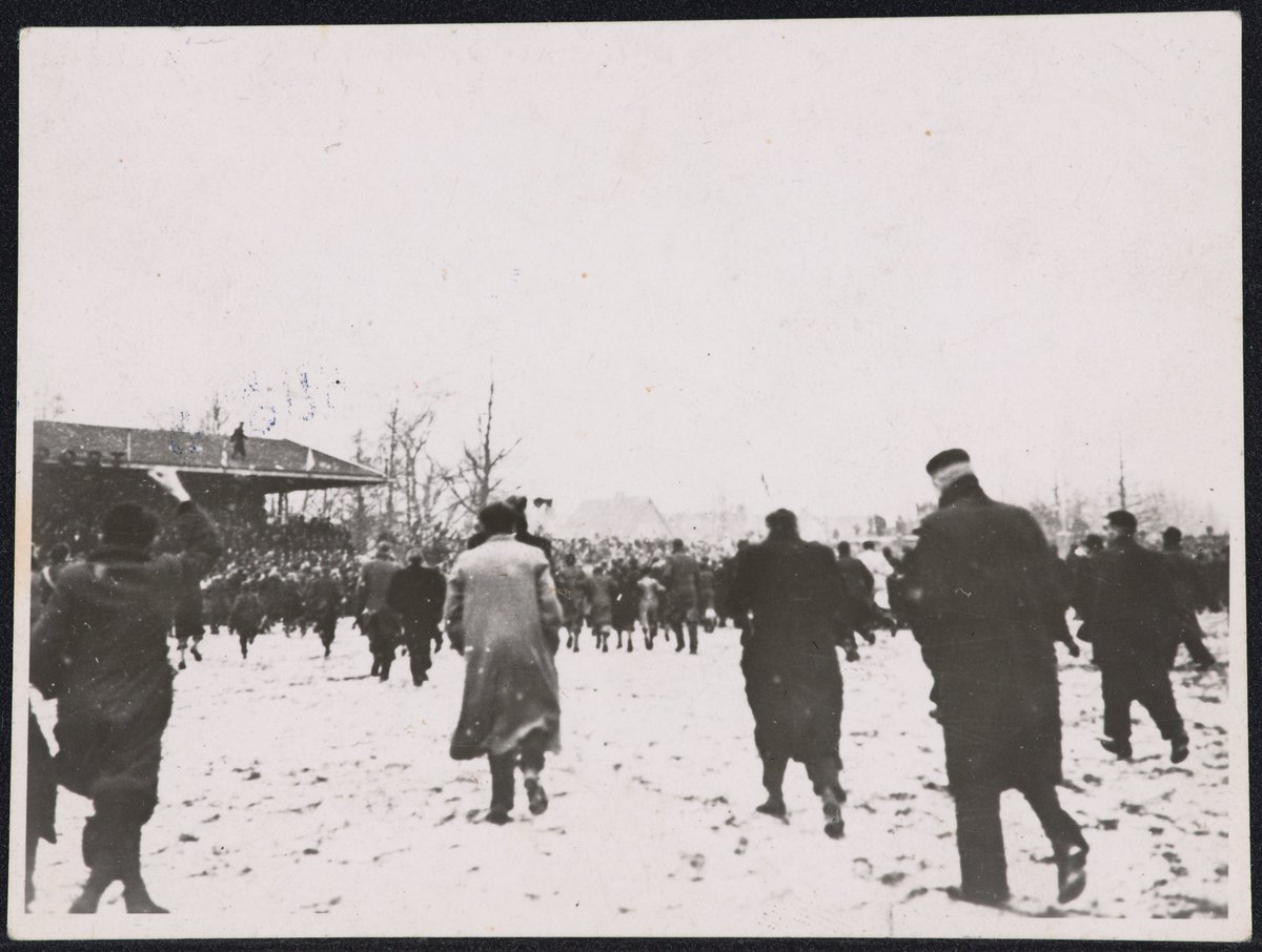 PSV tijdens de Tweede Wereldoorlog tweet media