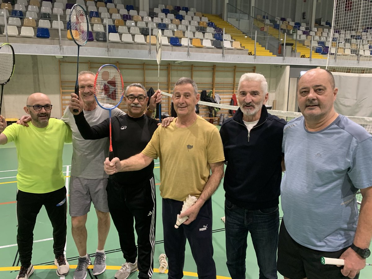 badMMintonproject tweet media