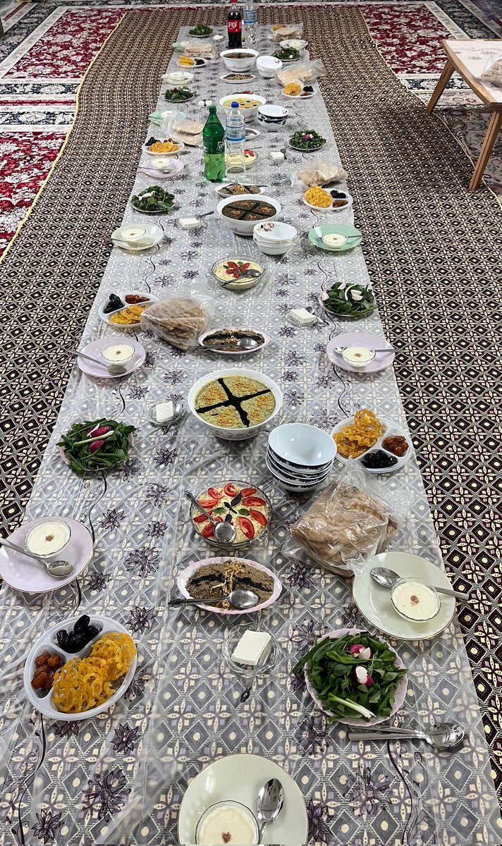 الله اکمر
الله اکمر
بشتابید به سوی افطار ...