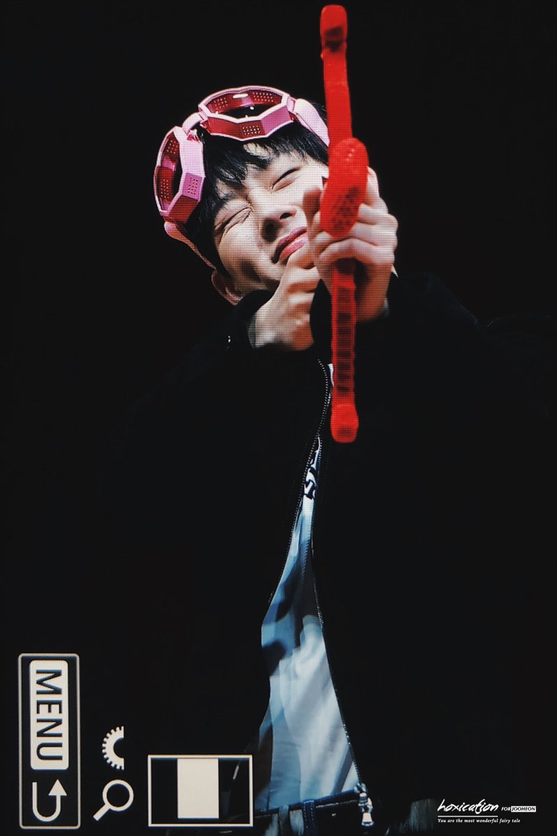 허시케이션 tweet media
