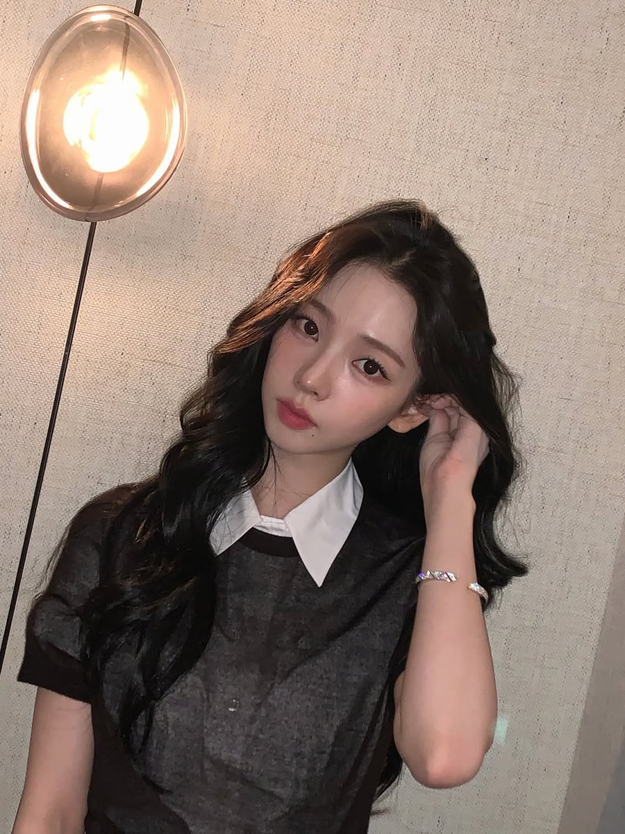 <a href="/TheForecaste/">‏ؘ</a> H-halouve 😚☝🏻 Jimin Nuna in da 🏠 house, yeorobun. I know I know, you have Karina a lot in your timeline.
But-

You don’t have kabarinabluu yet. 😋🤙🏻

So, have you mind to add me to your timeline? For sure, kalau kamu mau sih but I hope kamu mau. 🙌🏻😣🏂🏻

So, chingu kazza?