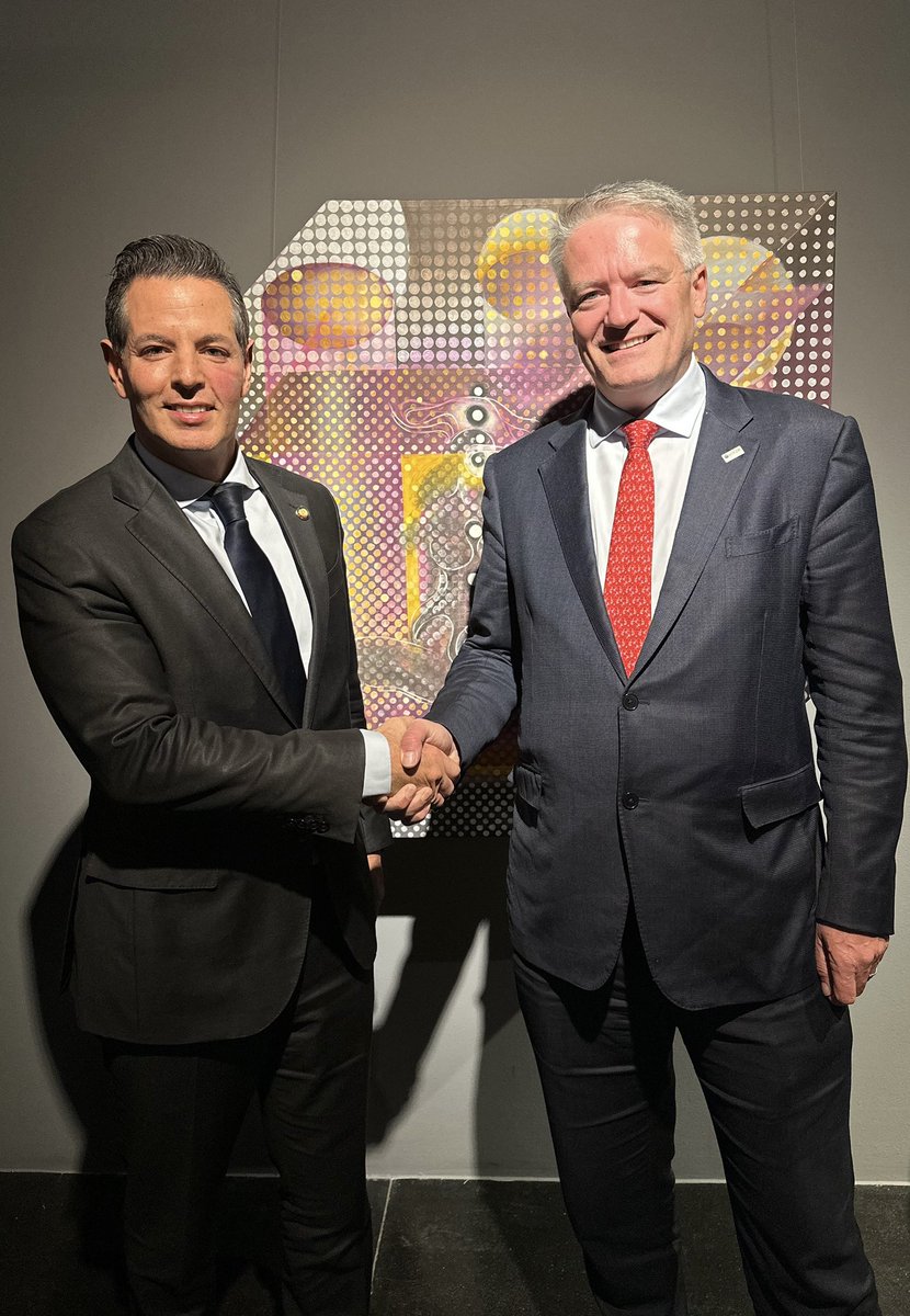 Fue un gusto saludar a Mathias Cormann, Secretario General de la OCDE (<a href="/MathiasCormann/">Mathias Cormann</a>). 
Un encuentro significativo en el marco del 30º aniversario de su presencia en América Latina y el Caribe.  Reafirmamos nuestro compromiso con la cooperación, el desarrollo y el