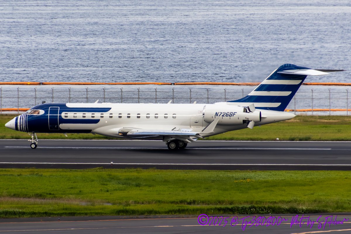 Tga380800's tweet image. Airline:ACI Jet
Aircraft:BD-700/Global 6000
Locations:HND
Date:28/10/2025
Remarks:

#ACIJet #ACIジェット
#BombardierAerospace #BD700 #Global6000
#HND #TokyoInternationalAirport #羽田空港 #東京国際空港 #RJTT
#飛行機好きな人と繋がりたい #飛行機好きな人 #飛行機写真