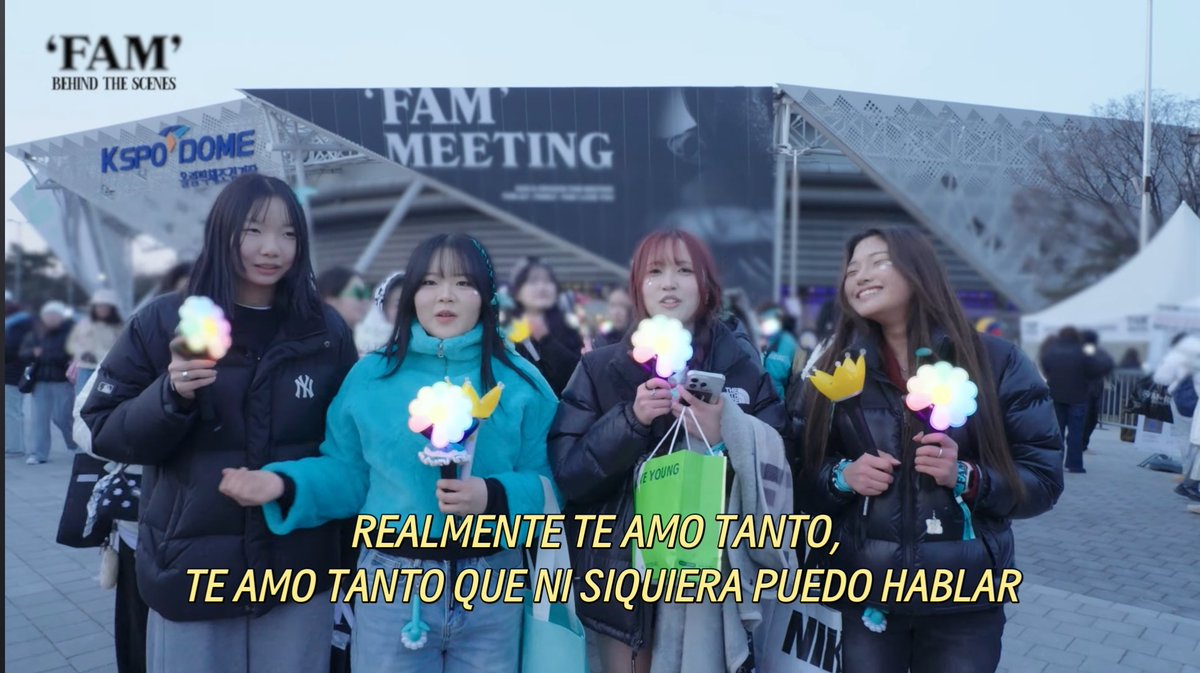 VIPFOREVERLATAM's tweet photo. Las palabras de algunos FAM que asistieron al fan meeting de G-DRAGON 🥹

Lo que le dicen los fan boys es realmente lindo 😭💛💛

#GDRAGON #fammeeting #BIGBANG #viplatam #VIPforever https://t.co/TFMqLsY4u0