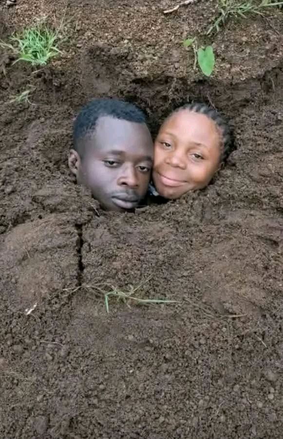 "Nous sommes unis pour la vie" en image 👇
Êtes-vous d'accord avec eux 🤷